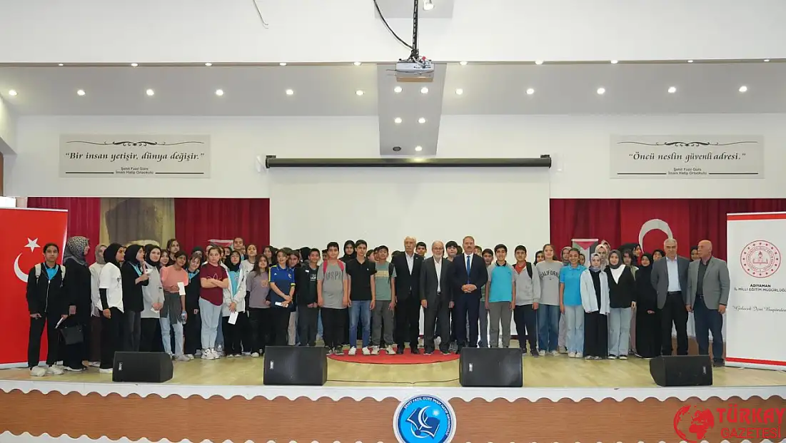 Ali Erkan Kavaklı, Öğrencilere “Başarının Prensipleri ve Motivasyon” Konferansı Verdi