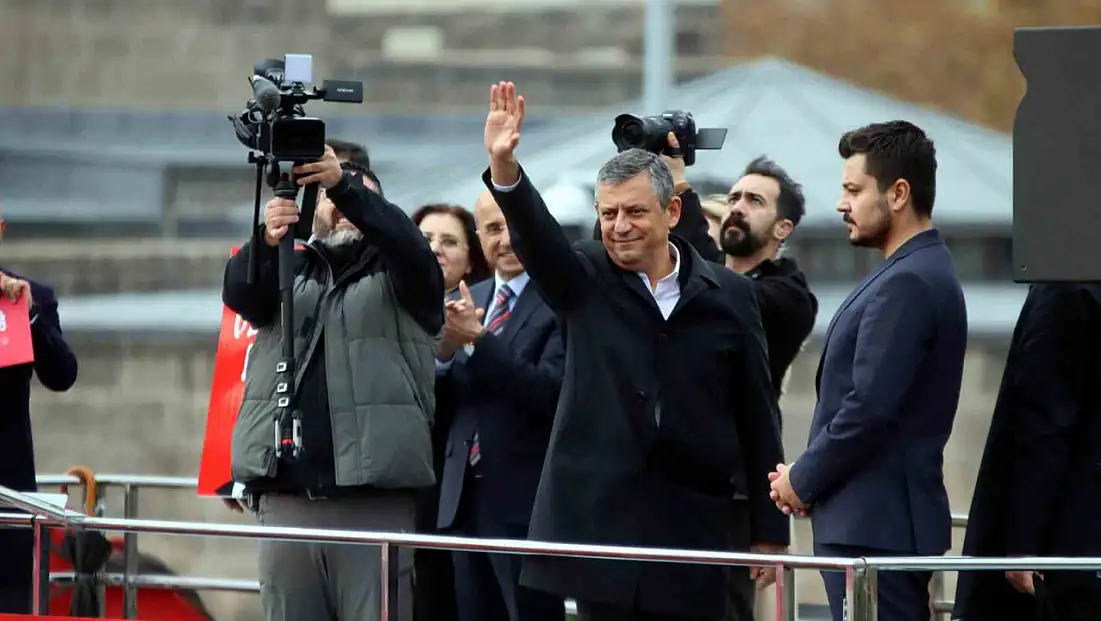 CHP Genel Başkanı Özel: Asgari ücret veren için 29, alan için 39 bin lira olmalı