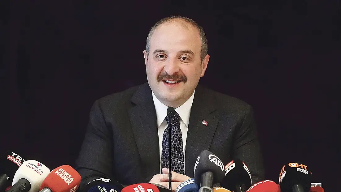 Eski Bakan Mustafa Varank'tan İmamoğlu'na namussuz paylaşımı