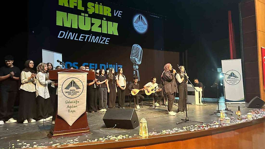 Kahta Borsa İstanbul Fen Lisesi'nden duygu dolu program