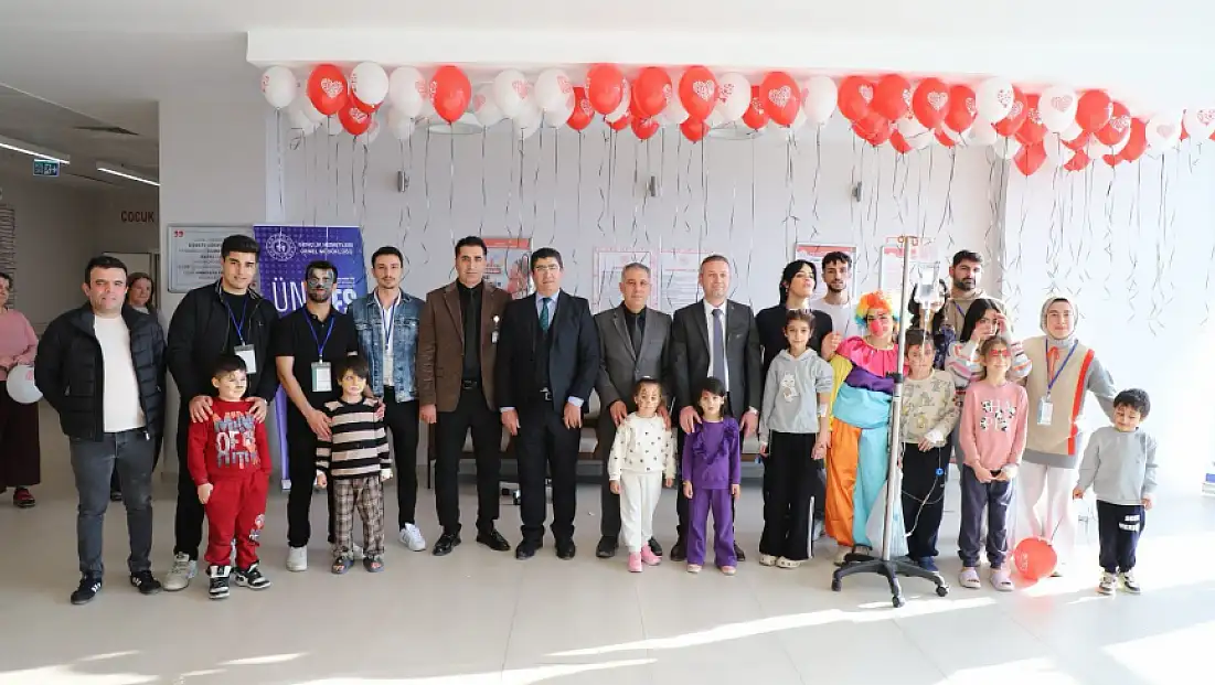 “Şiirle İyileşen Minik Kalpler” Projesiyle Çocuklar Gönüllerince Eğlendi