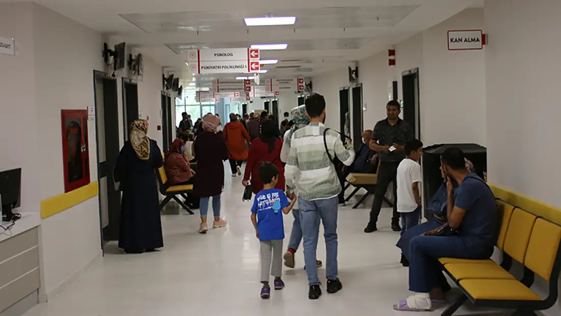 Suriyelilere artık sağlık hizmetleri ücretli oldu