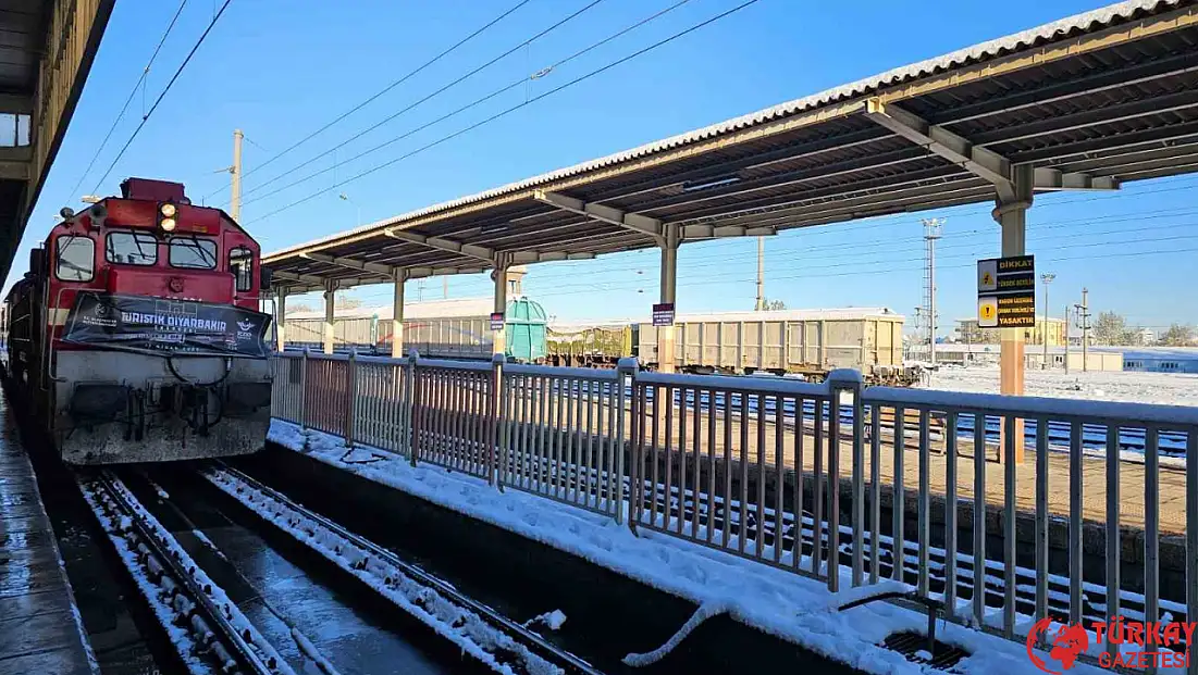 Turistik Diyarbakır Ekspresi’nin ilk durağı Malatya oldu