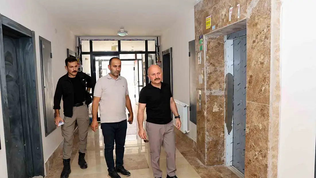 Vali Varol, Örenli Kalıcı Deprem Konutları'nı denetledi