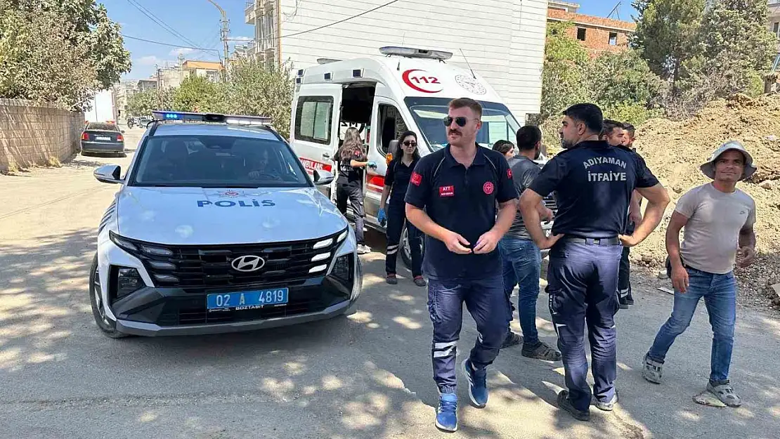 'Kepçe operatörü enkaz altında kaldı' ihbarı ekipleri alarma geçirdi