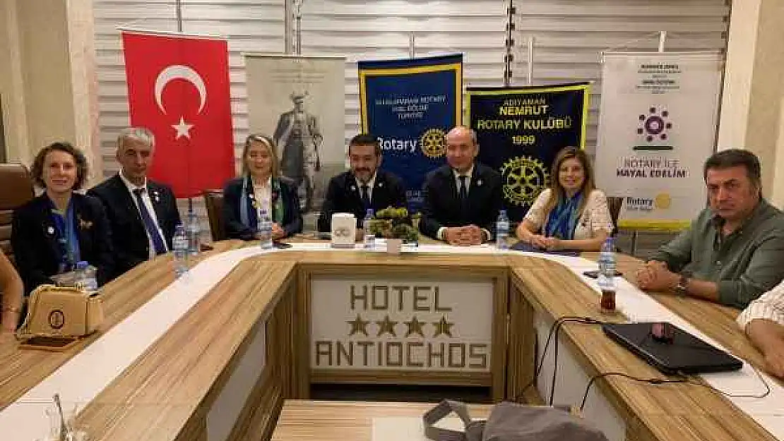 'Rotary Engellilerle Zirvede Nemrut'a Tırmanıyoruz' Bilgisi Verildi