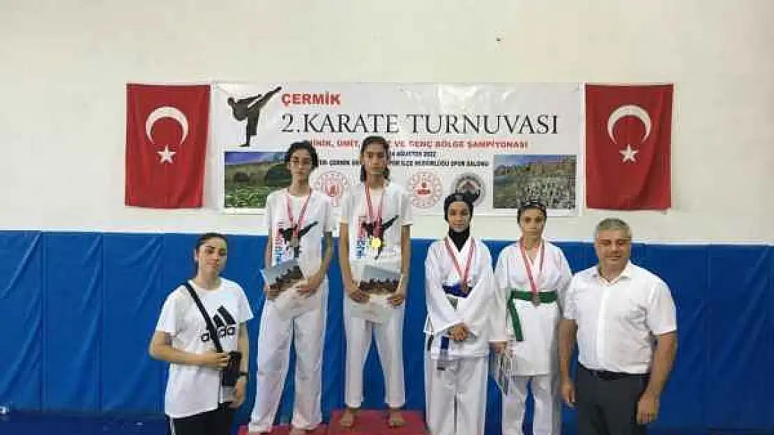 Karate Turnuvasından Başarıyla Adıyaman'a Döndüler