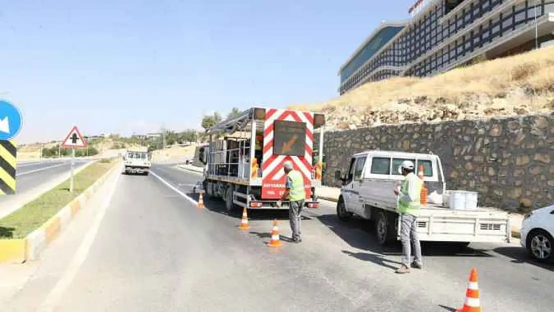 Caddelerin Yol Çizgileri Yenilendi