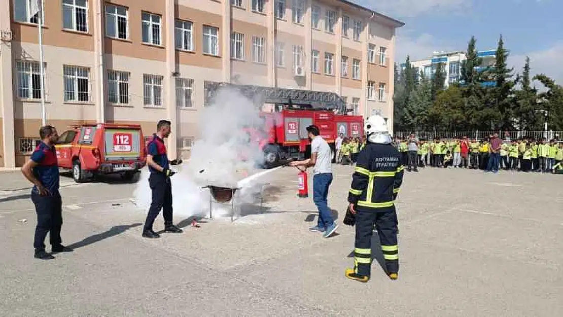 İtfaiye Ekiplerinin Tatbikatı Devam Ediyor