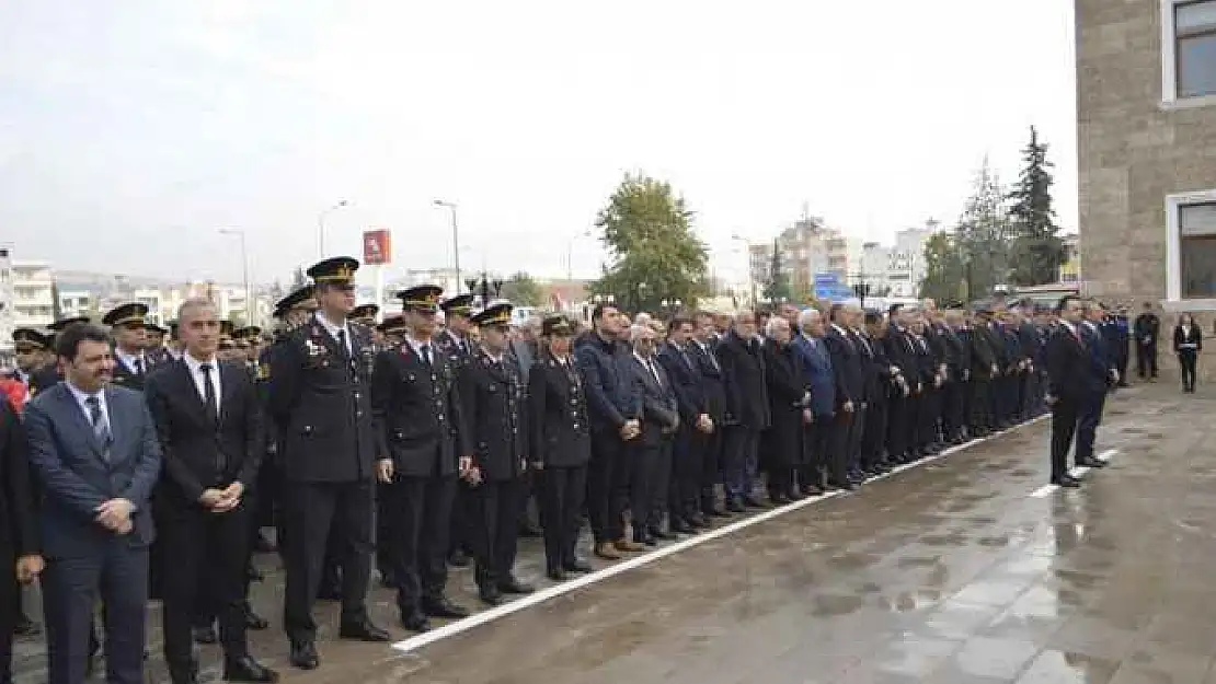 10 Kasım Töreni Adıyaman'da Gerçekleşti