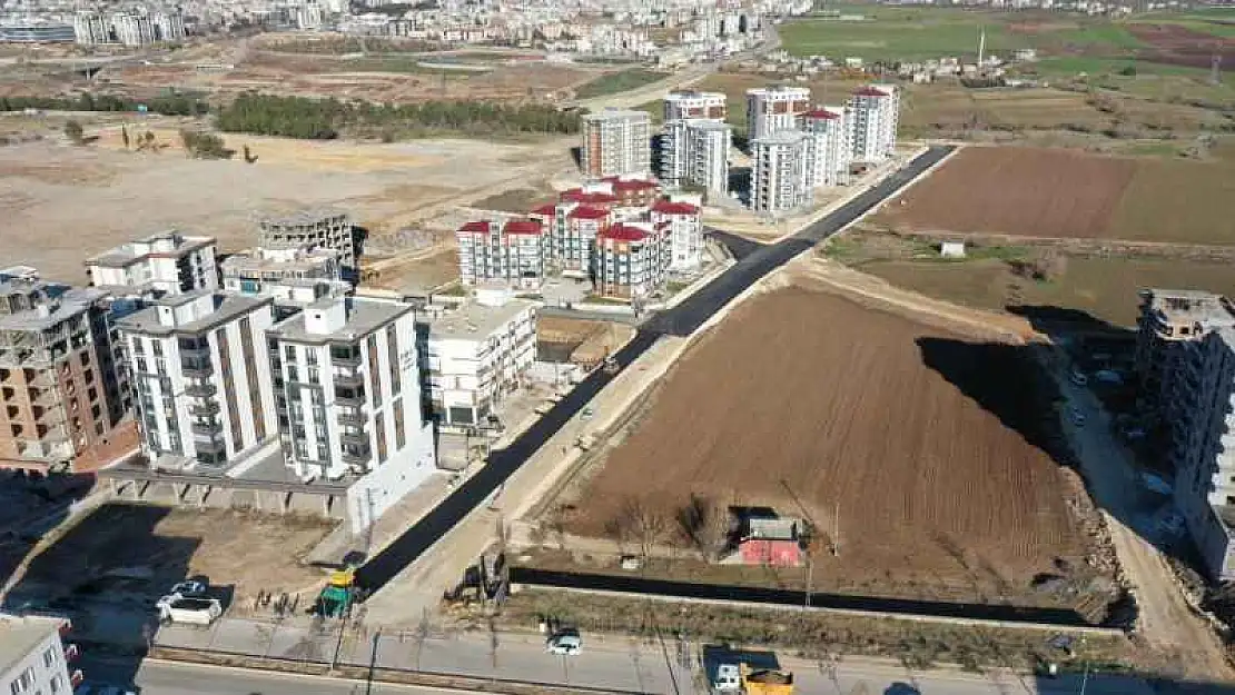 Altınşehir Mahallesi'nde asfalt çalışması - Videolu Haber