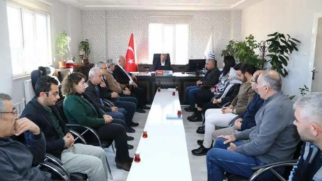 Başkan Kılınç, Park ve Bahçeler personeliyle bir araya geldi