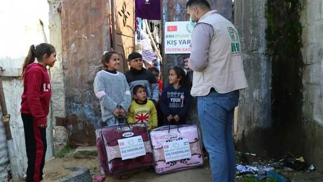 Gazze'de on binlerce ihtiyaç sahibine destek - Videolu Haber