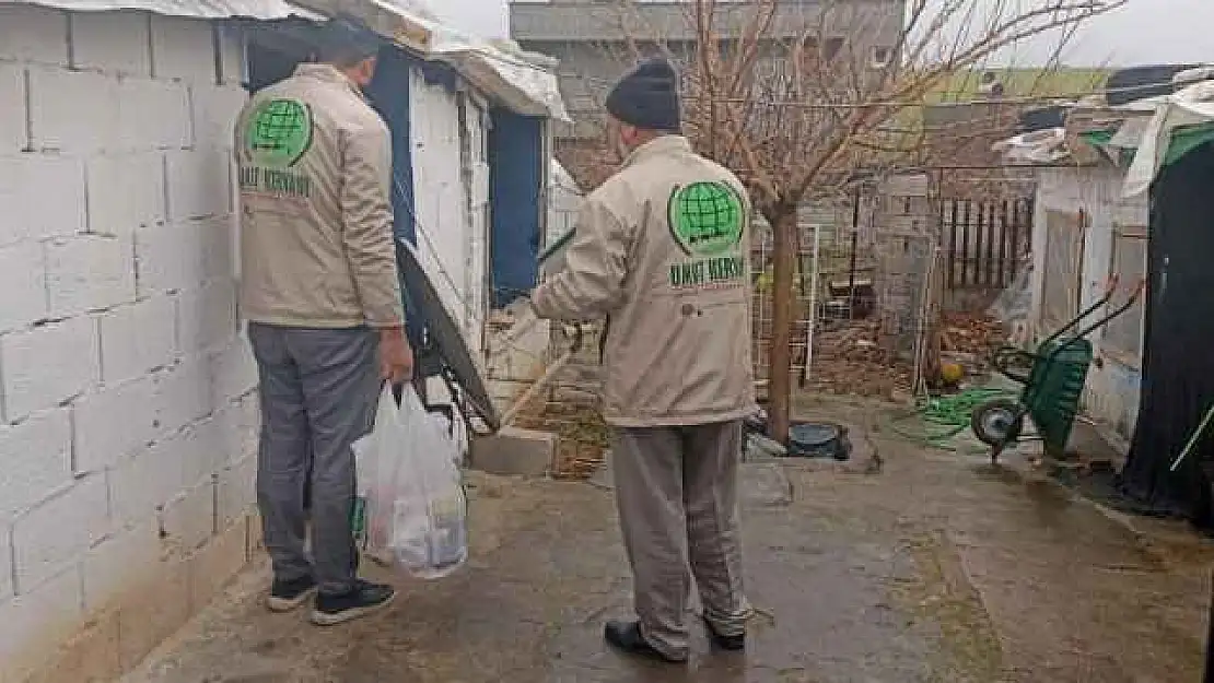 İhtiyaç sahibi ailelere gıda ve et ulaştırıldı