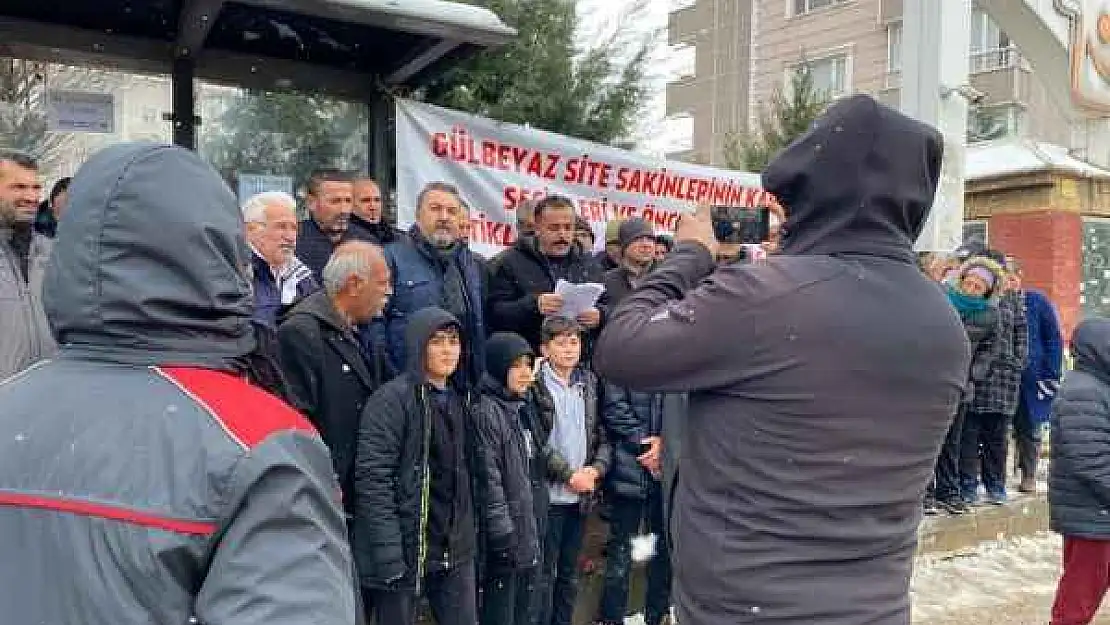 Siyasiler, OSB'den yayılan kötü atık kokuyu gündemine aldı