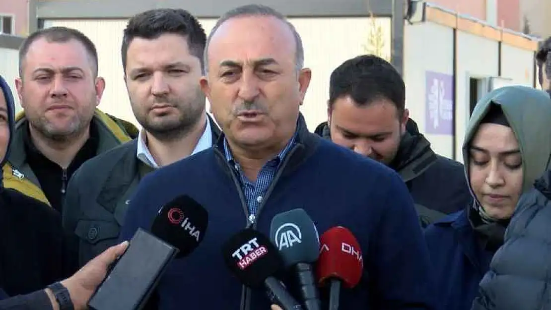 Bakan Çavuşoğlu: 90 Ülkeden 11 Bin 500 Arama Kurtarma Ekibi Geldi