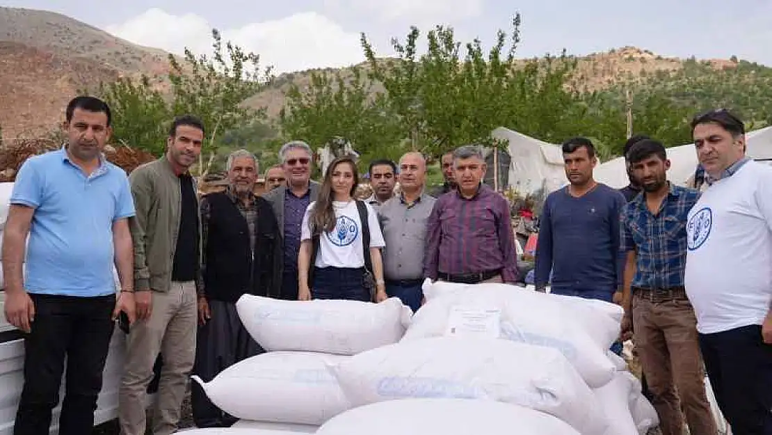 Adıyaman'da Besi Yemi Dağıtıldı