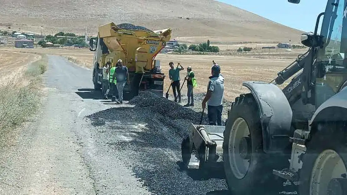 Büyükşehir, Afşin ve Ekinözü'nde Kırsal Mahallelerin Ulaşımını İyileştiriyor