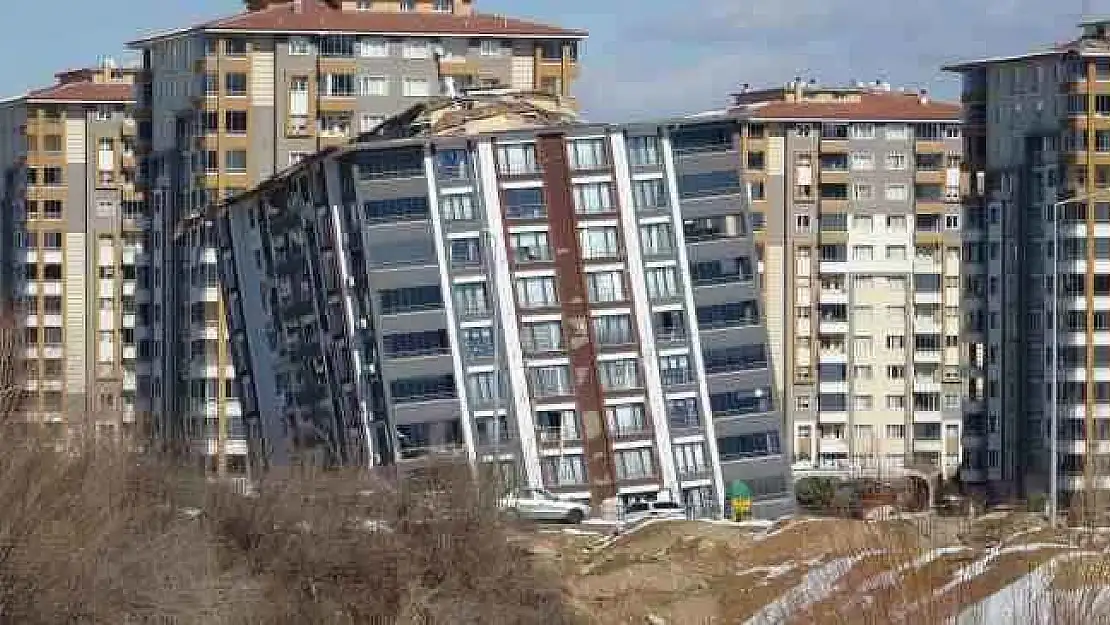 Malatya'da Yüksek Binalar Dinamitle Yıkılacak