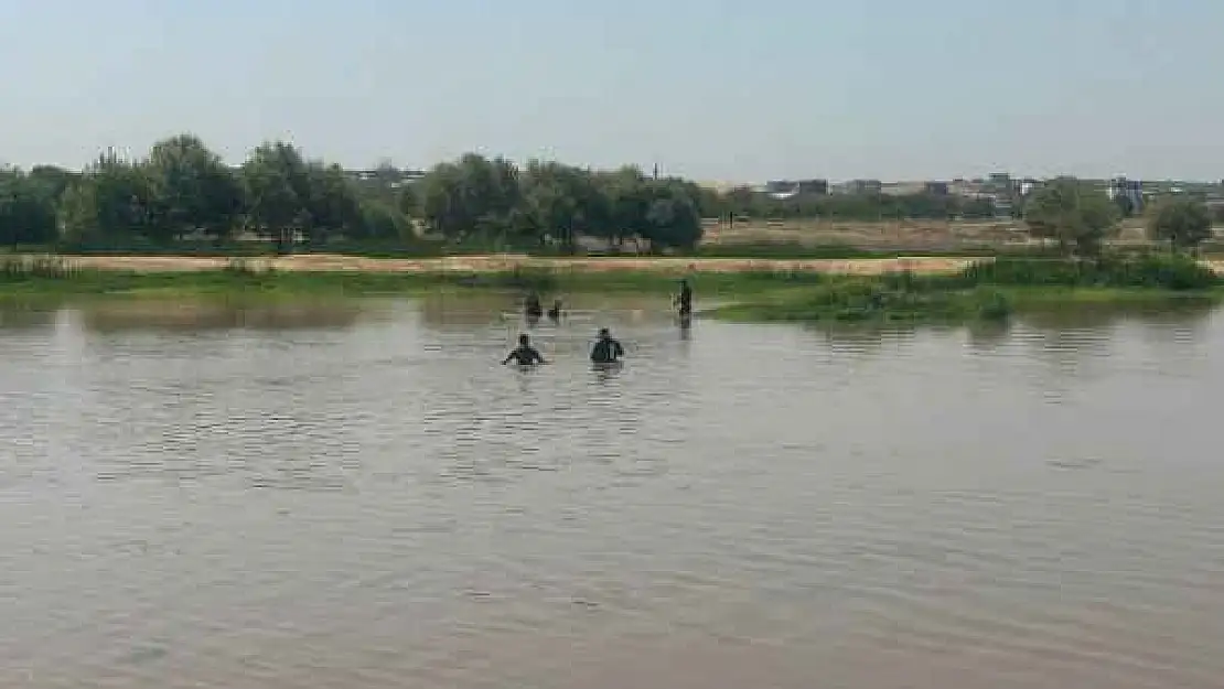 Dicle Nehri'nde Kaybolan Şahsın Cesedi 35 Saat Sonra Bulundu