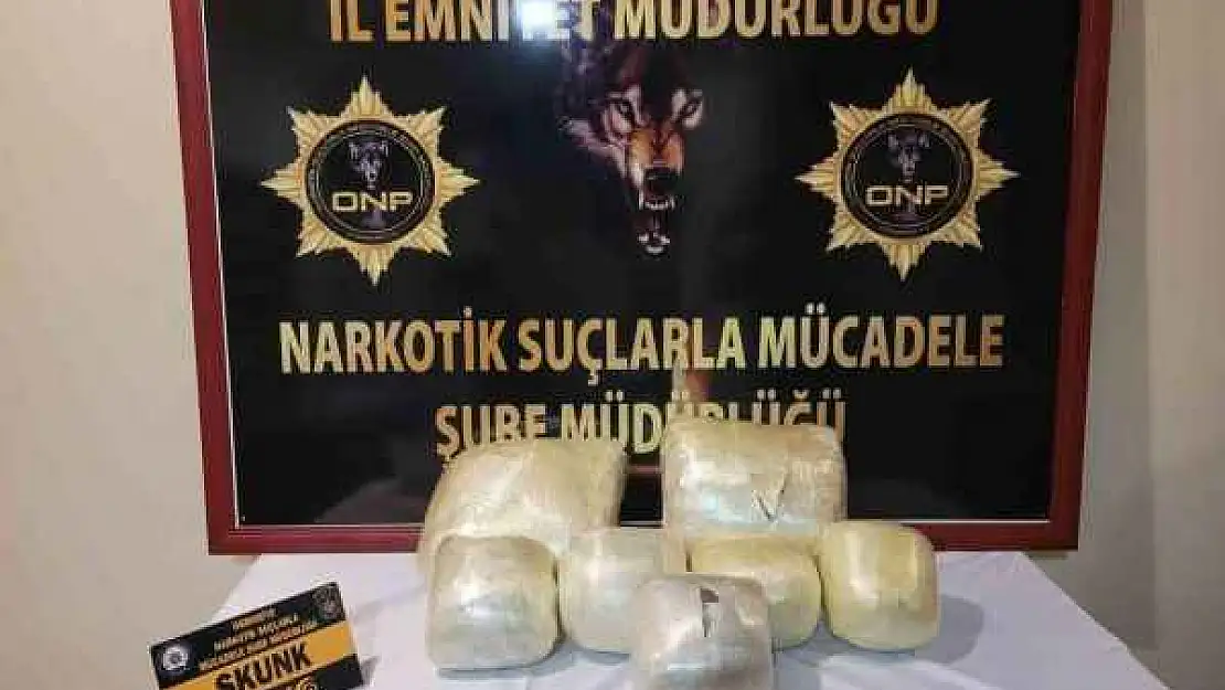 Yolcu Otobüsünde 9 Kilo 650 Gram Uyuşturucu Ele Geçirildi