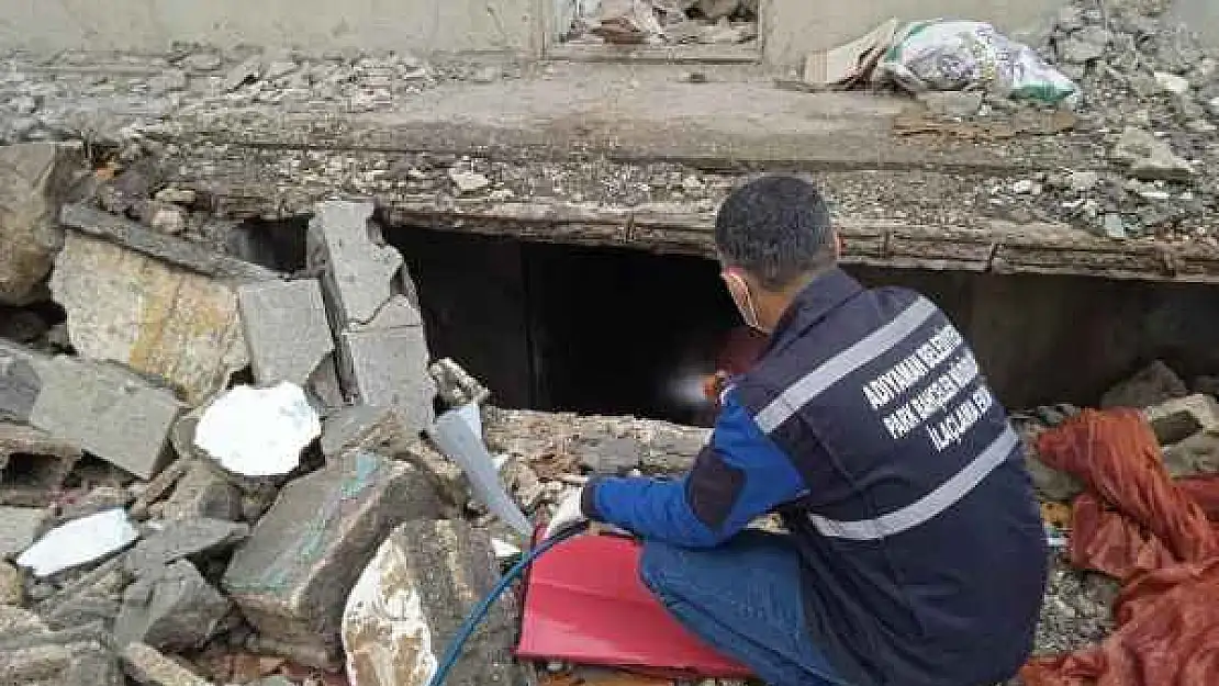 Adıyaman Belediyesi Haşere İlaçlama Çalışmalarına Devam Ediyor