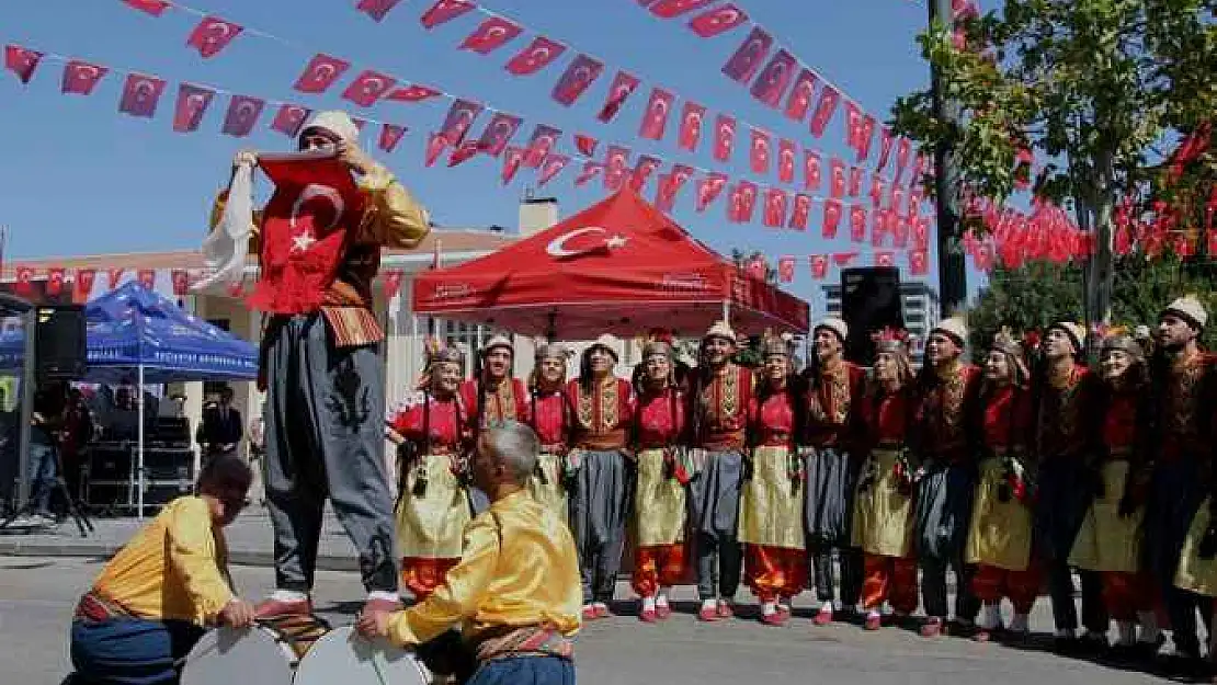 Gaziantep'te 30 Ağustos Zafer Bayramı Coşku İle Kutlandı