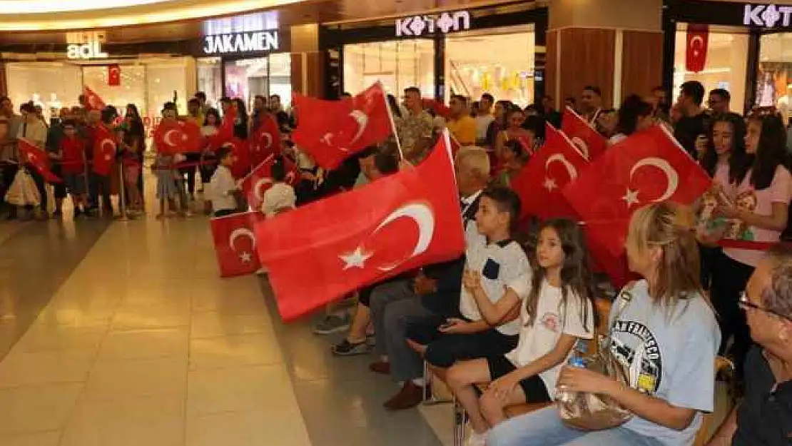 2. Ordu Bölge Bandosundan 30 Ağustos Konseri