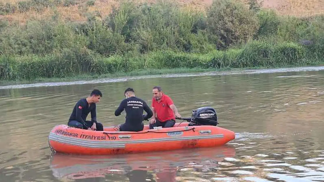 Dicle Nehri'nde kaybolan genç için arama çalışmaları başlatıldı