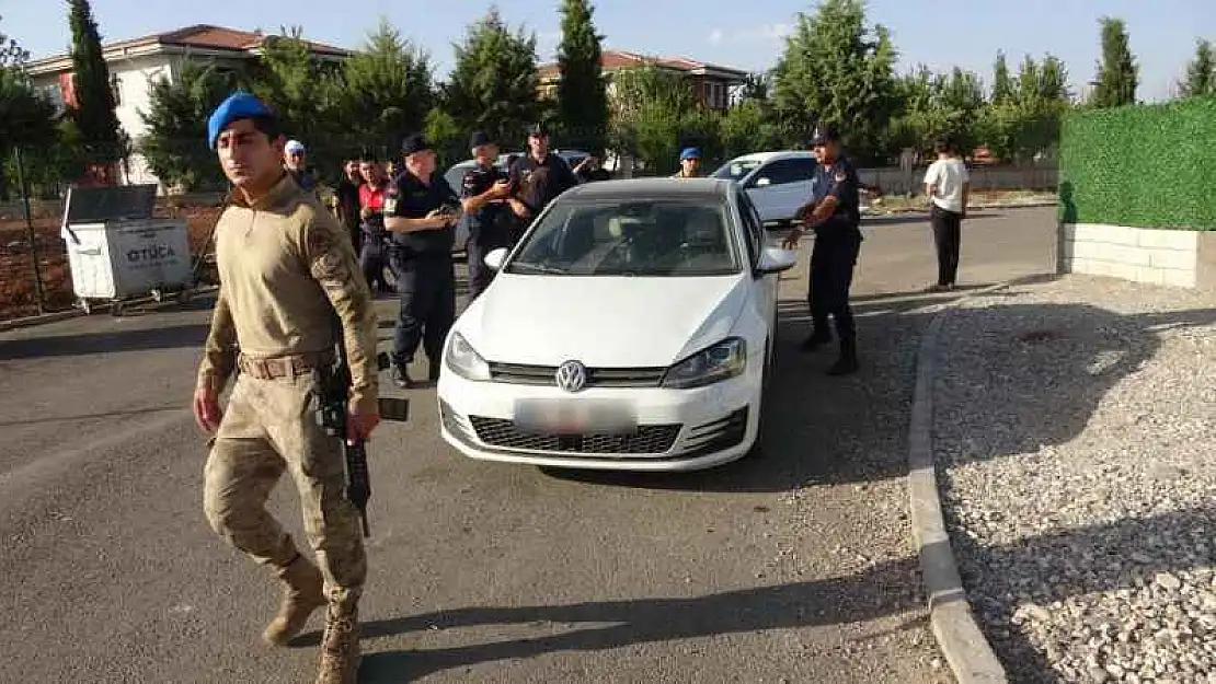 Depremzede çocukların kaçırıldığı iddiası ekipleri harekete geçirdi