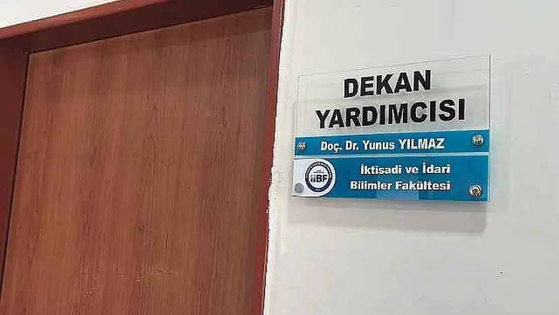 'Şahsı kontrol altına alana kadar defalarca bıçağı bana saplamaya çalıştı'