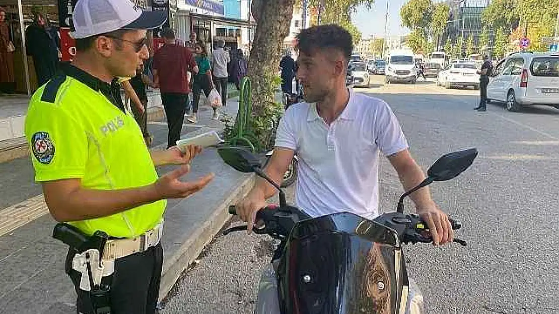 Motosiklet Sürücülerine Yönelik 'Kask' denetimi yapıldı