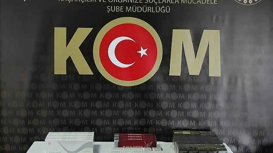 560 Paket Sigara Ve 3 Bin 626 Adet Puro Yakalandı