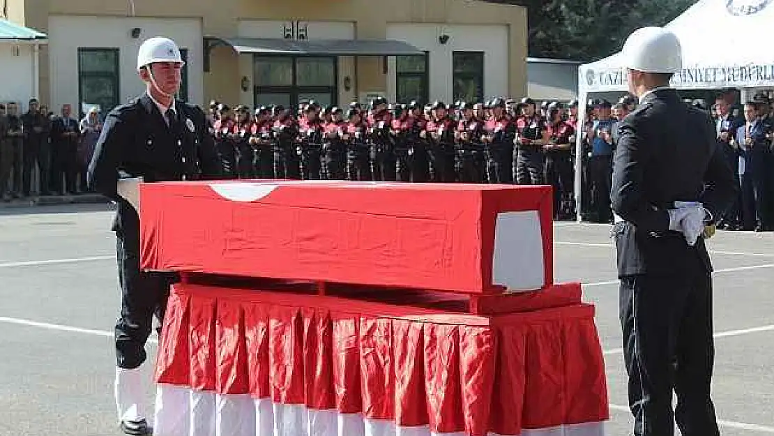 Kazada Şehit Olan Polisin Naaşı Törenle Memleketine Uğurlandı