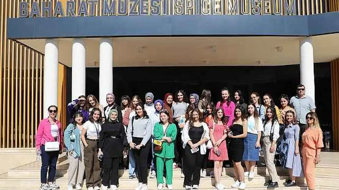 SANKO Üniversitesi'nden Yeni Öğrencilerine 100. Yıl Kültür Gezisi