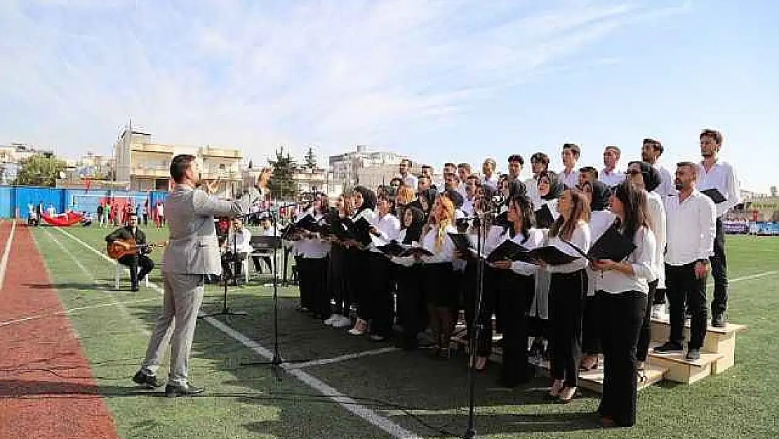 Cumhuriyet'in 100. Yılı Kahta'da Çeşitli Etkinliklerle Kutlandı