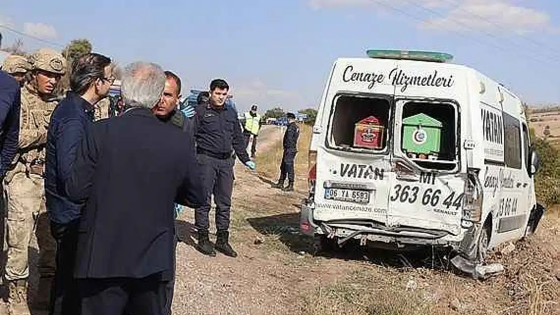 Mezarlıktan Cenaze Aracını ve Cenazeyi Çalan Şahsı Jandarma Yakaladı