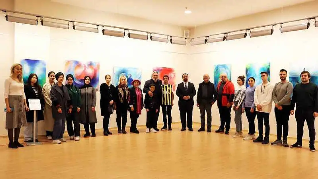 Sanko sanat galerisi'nde döngü temalı resim sergisi