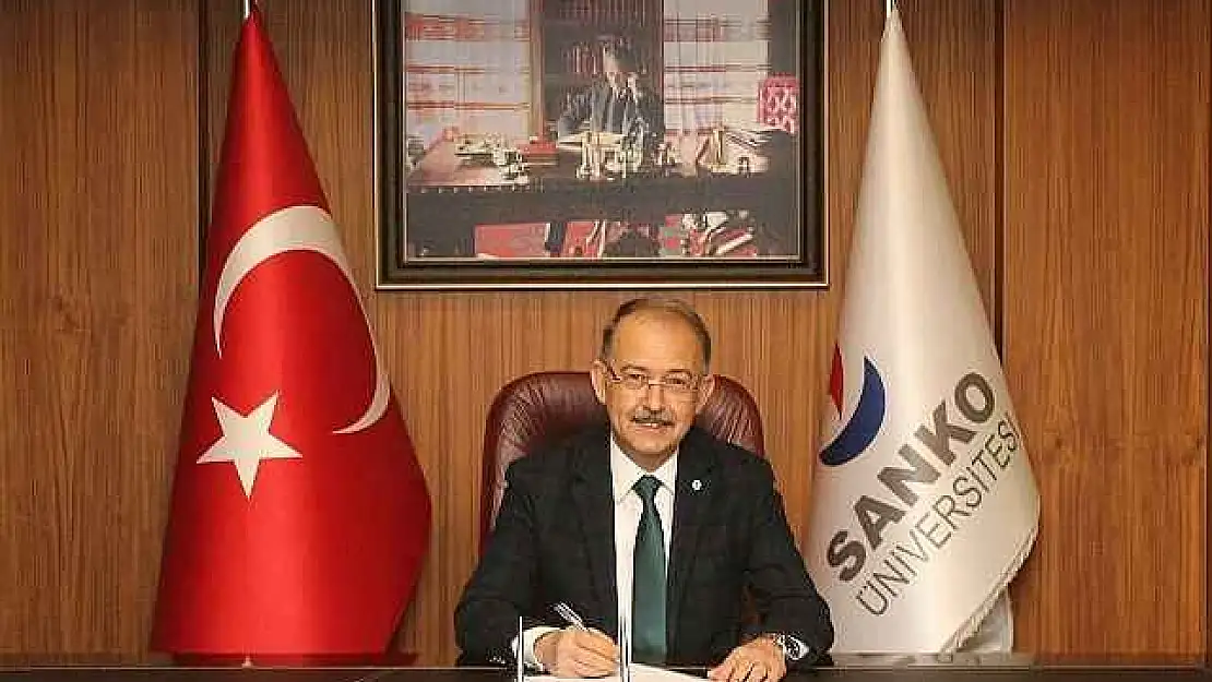 Rektör Dağlı: 'Öğretmen, yolumuzu aydınlatan rehber ve geleceği inşa eden mimardır'