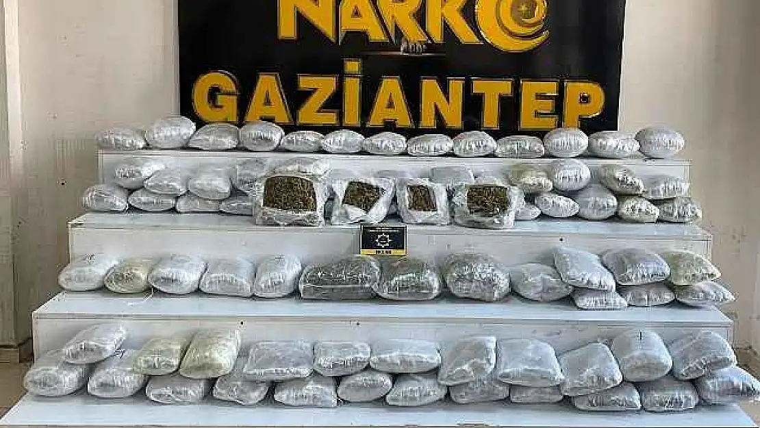 Gaziantep'te 41 kilo skunk ve metamfetamin ele geçirildi