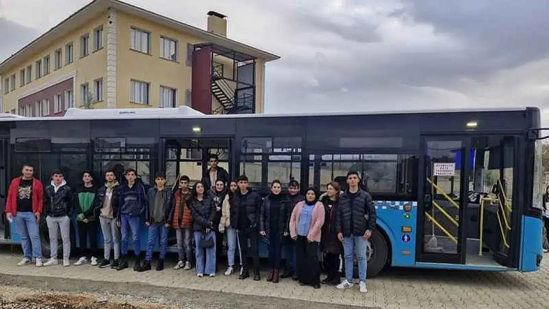 Diyarbakır'da 3 bin 800 öğrenciyi sinema keyfi yaşadı