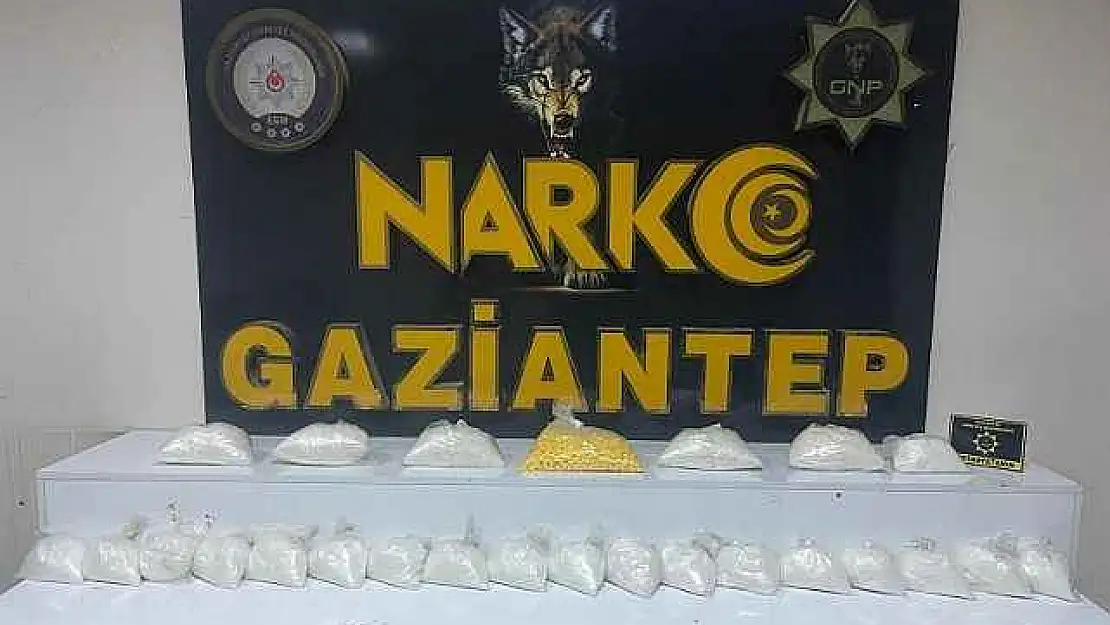 Gaziantep'te 14 kilogram metamfetamin ele geçirildi, 2 şahıs tutuklandı