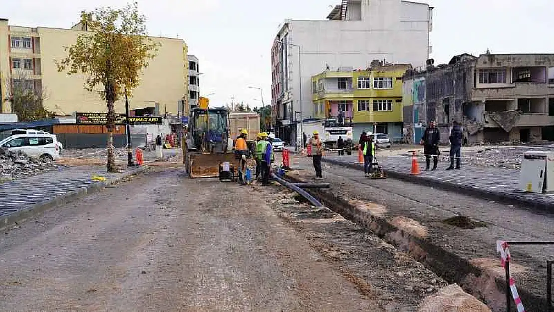 Adıyaman'da Şehrin İçme Suyu Şebeke Hattı Tamamen Yenileniyor