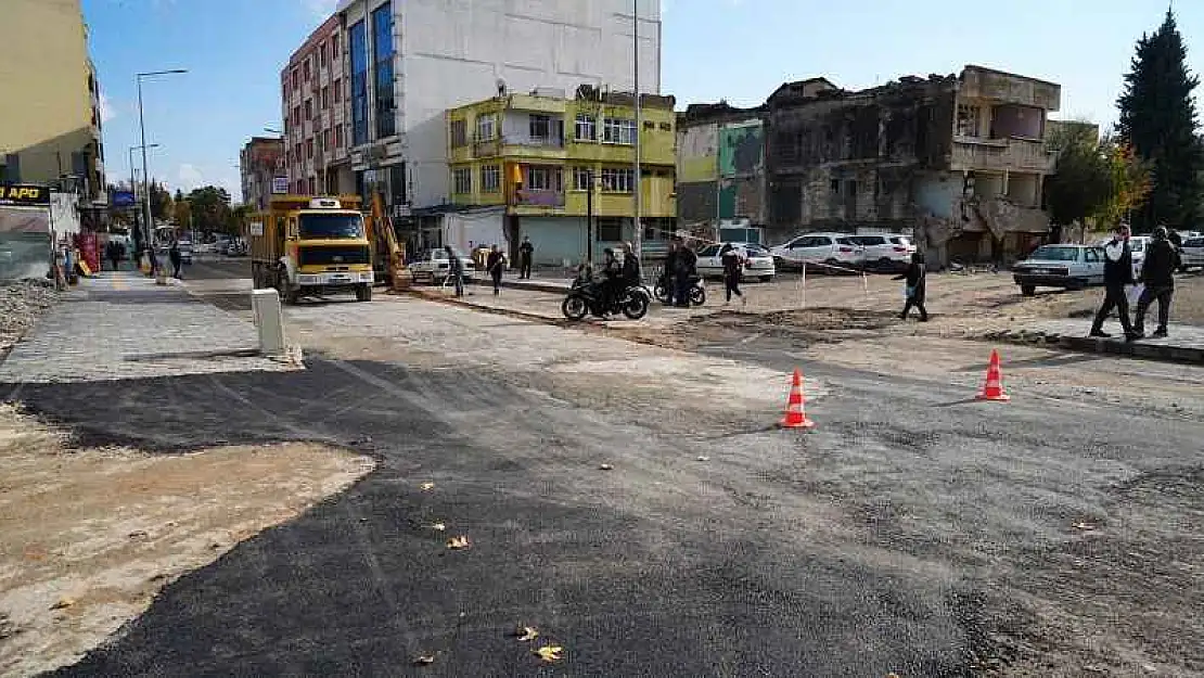 İçme Suyu Şebeke Yenileme Çalışması Devam Ediyor