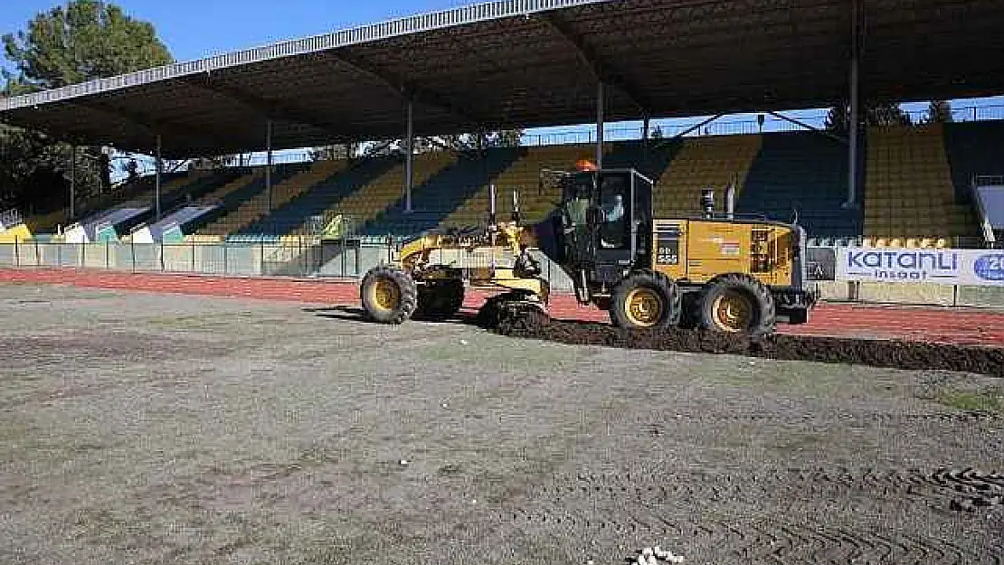 Atatürk Stadyumunda bakım ve yenileme çalışmaları başladı