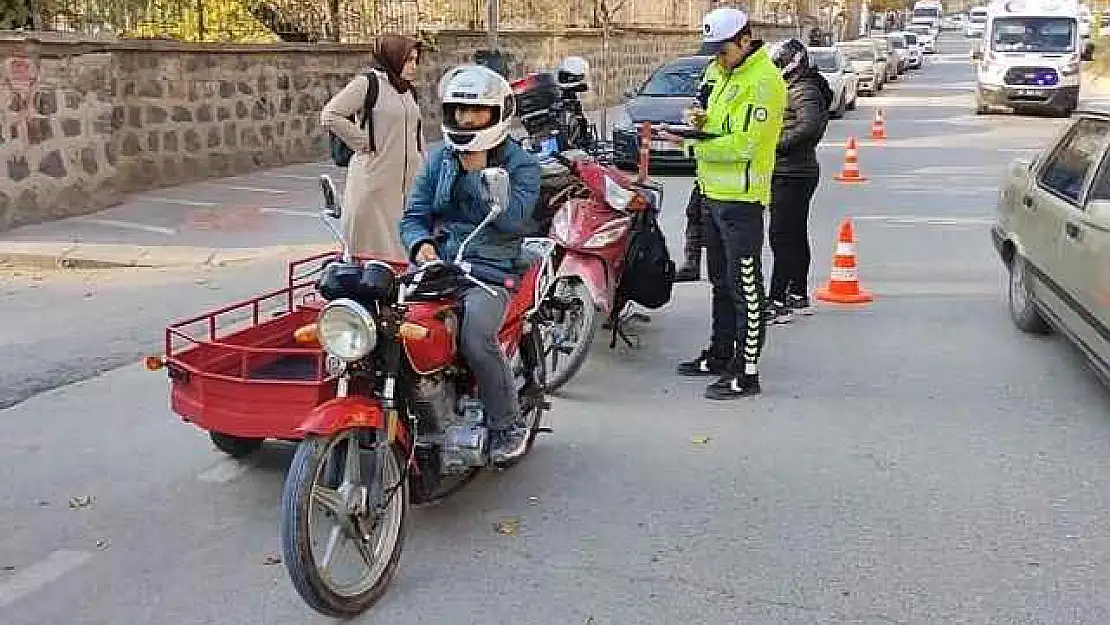 Şanlıurfa'da 72 motosiklet trafikten men edildi