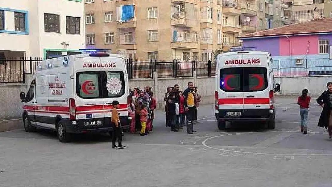 Diyarbakır'da okulda gıda zehirlenmesi şüphesi