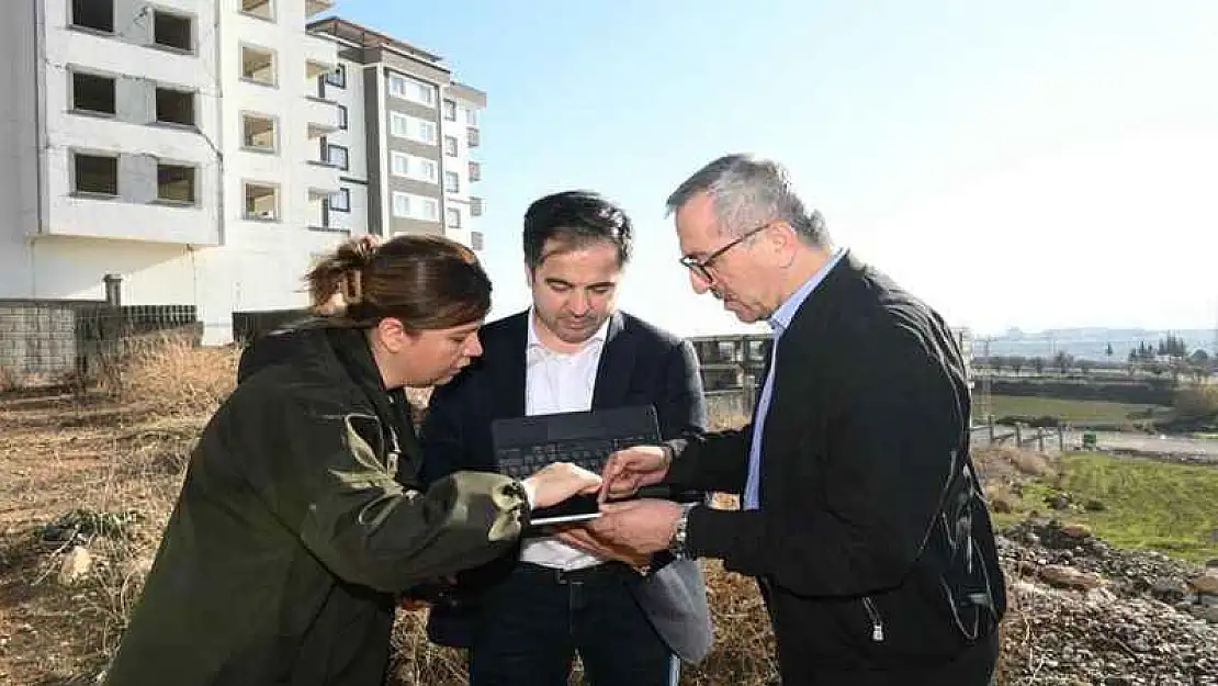 Başkan Güngör 'Fay Hatları ve Heyelan Bölgesinin Zemin Durumu Netleşiyor'