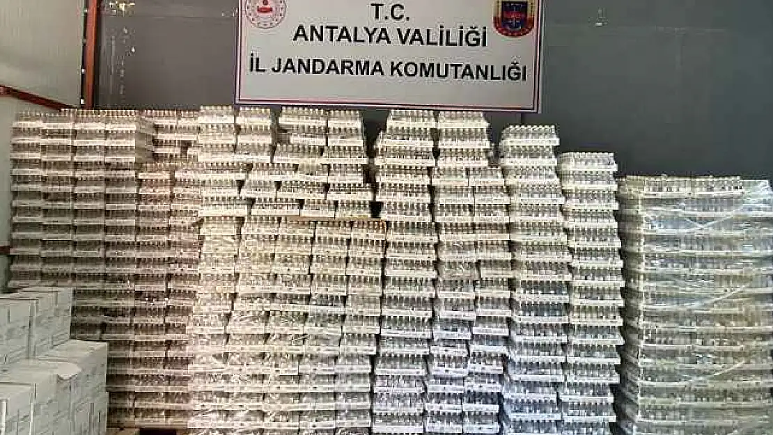 Antalya'da 2 Bin 523 Litre Kaçak İçki Ele Geçirildi