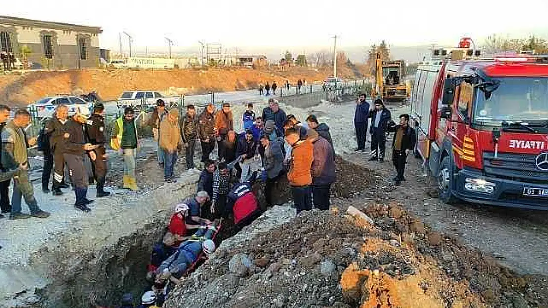 Şanlıurfa'da göçük altında kalan işçi kurtarıldı